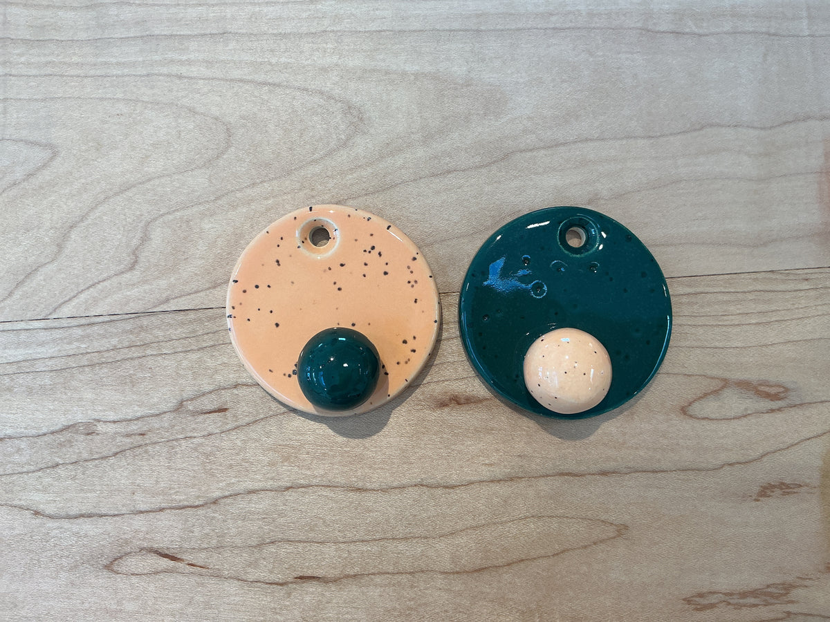 Earthenjoy Wall Hooks Teal/Peach