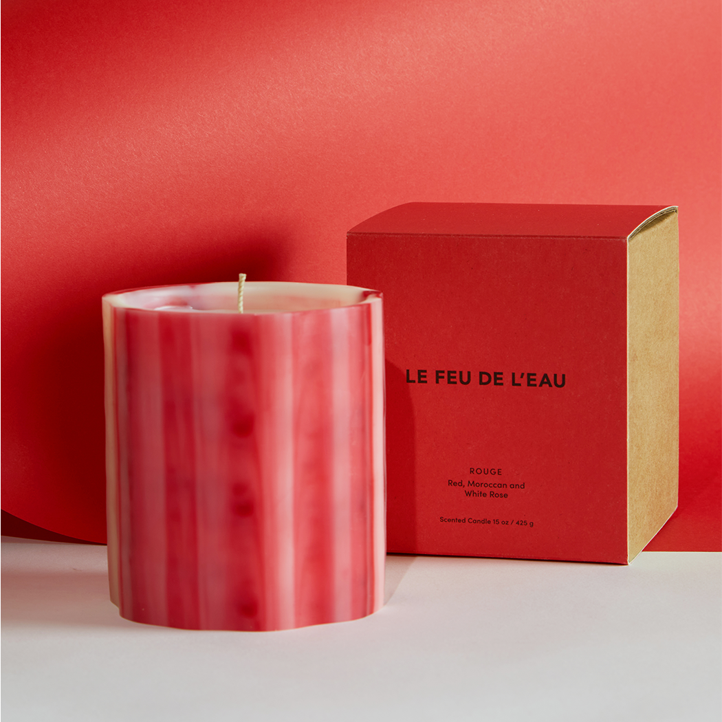 Le Feu de L'eau Rouge Candle