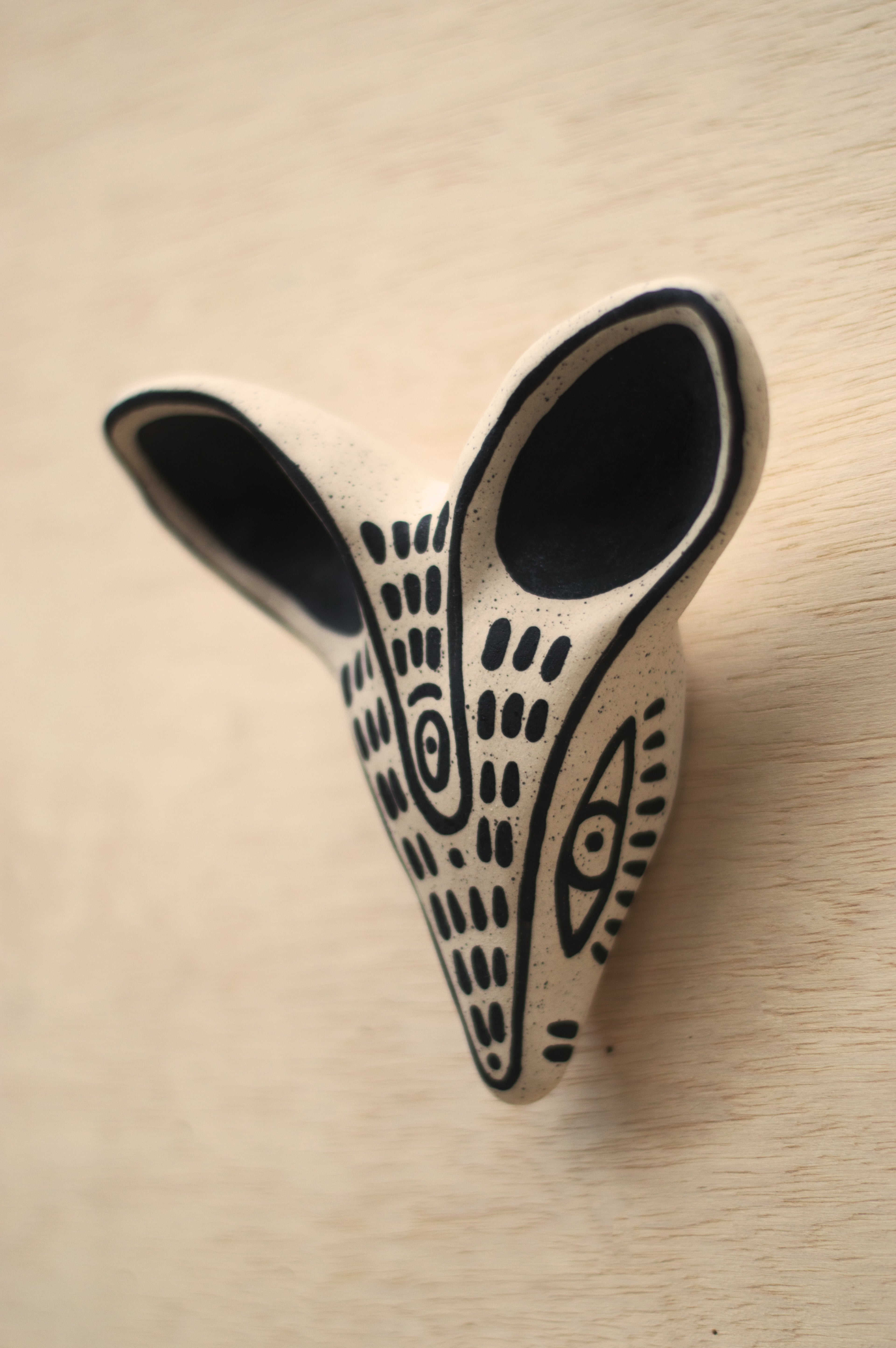 Perro y Arena "Coyote Head" Medium
