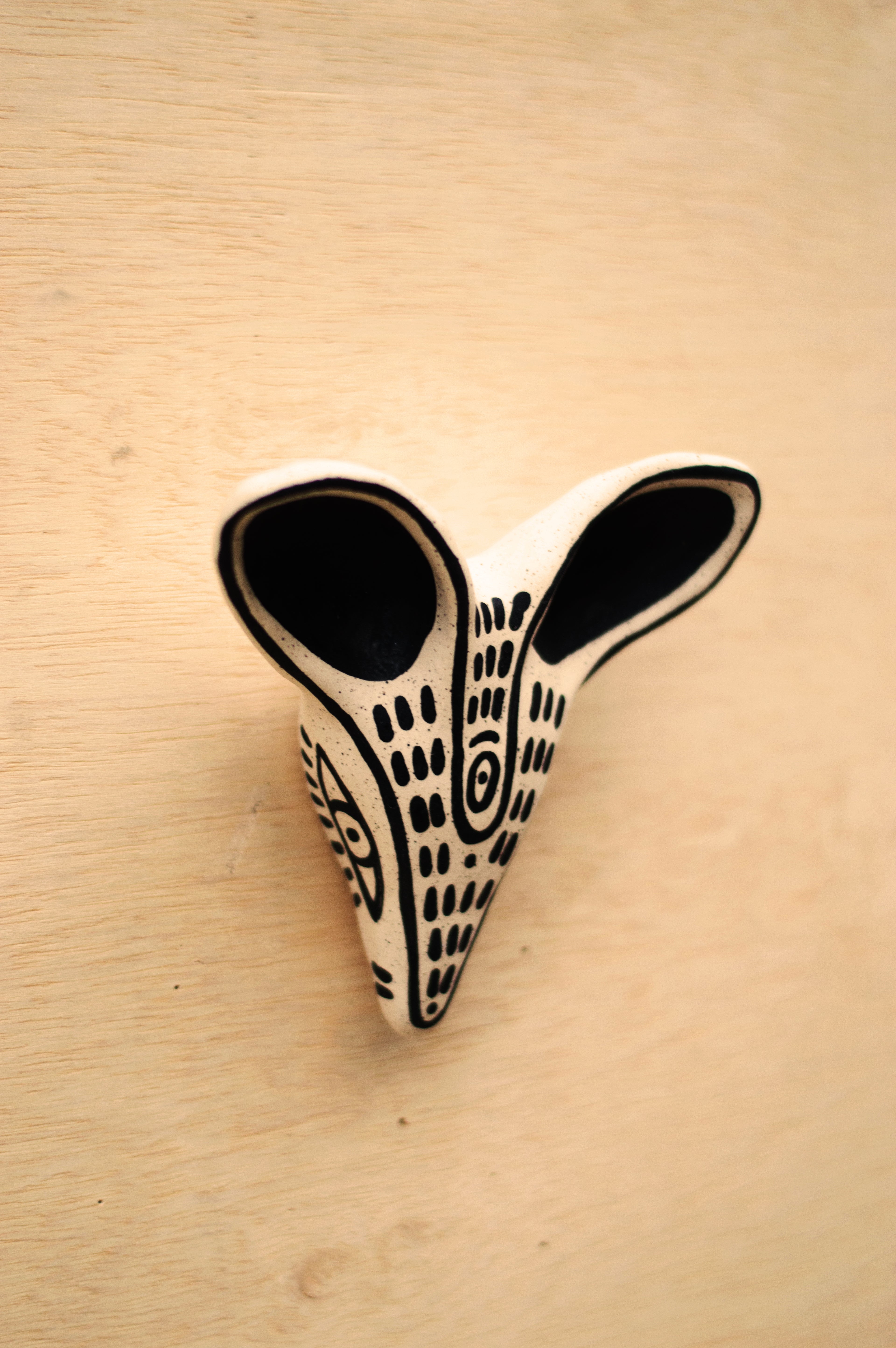 Perro y Arena "Coyote Head" Medium