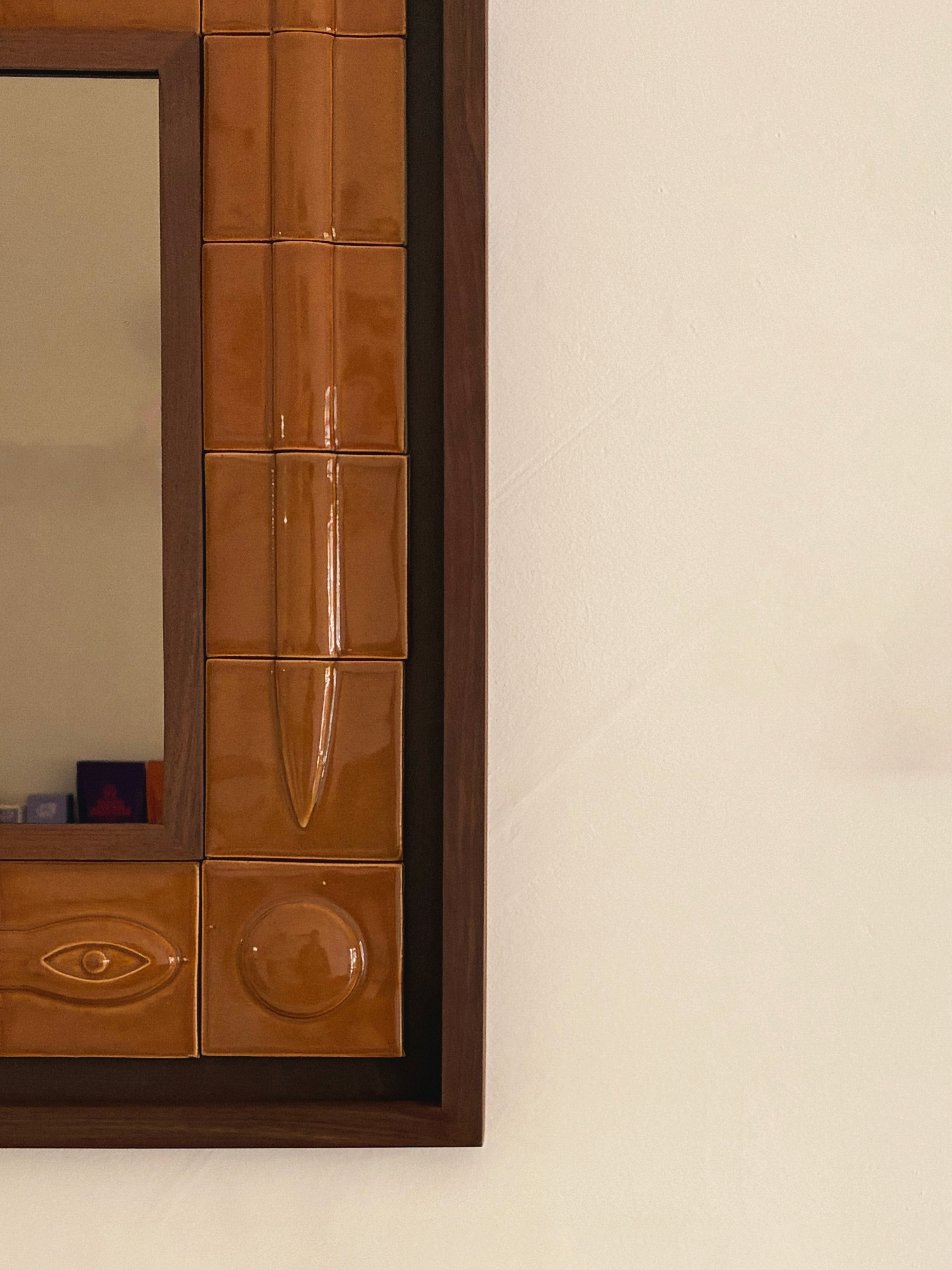 Perro y Arena "Espejo Serpientes Madarina"