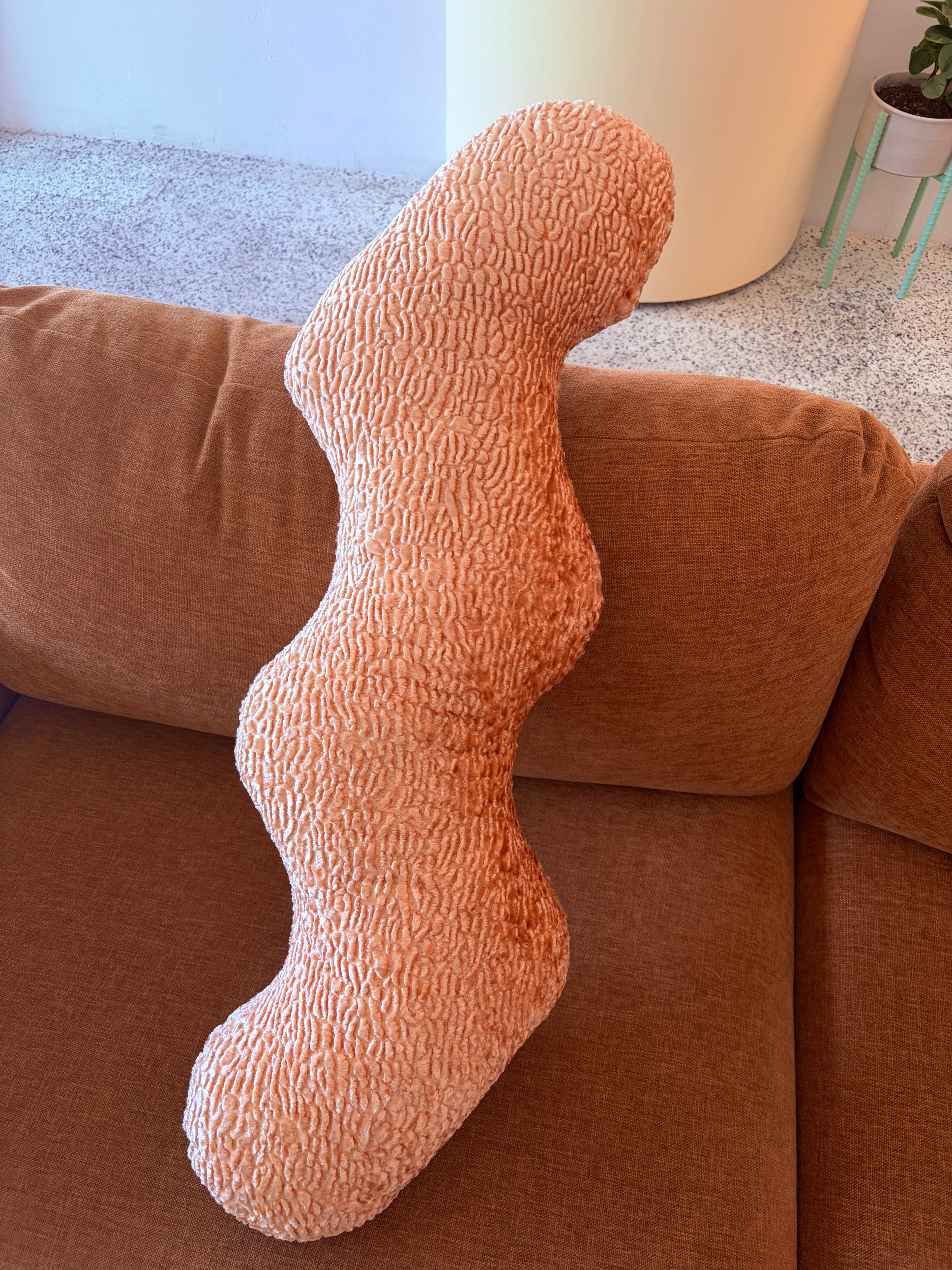 Annie Atxell Chenille Pink Wiggle
