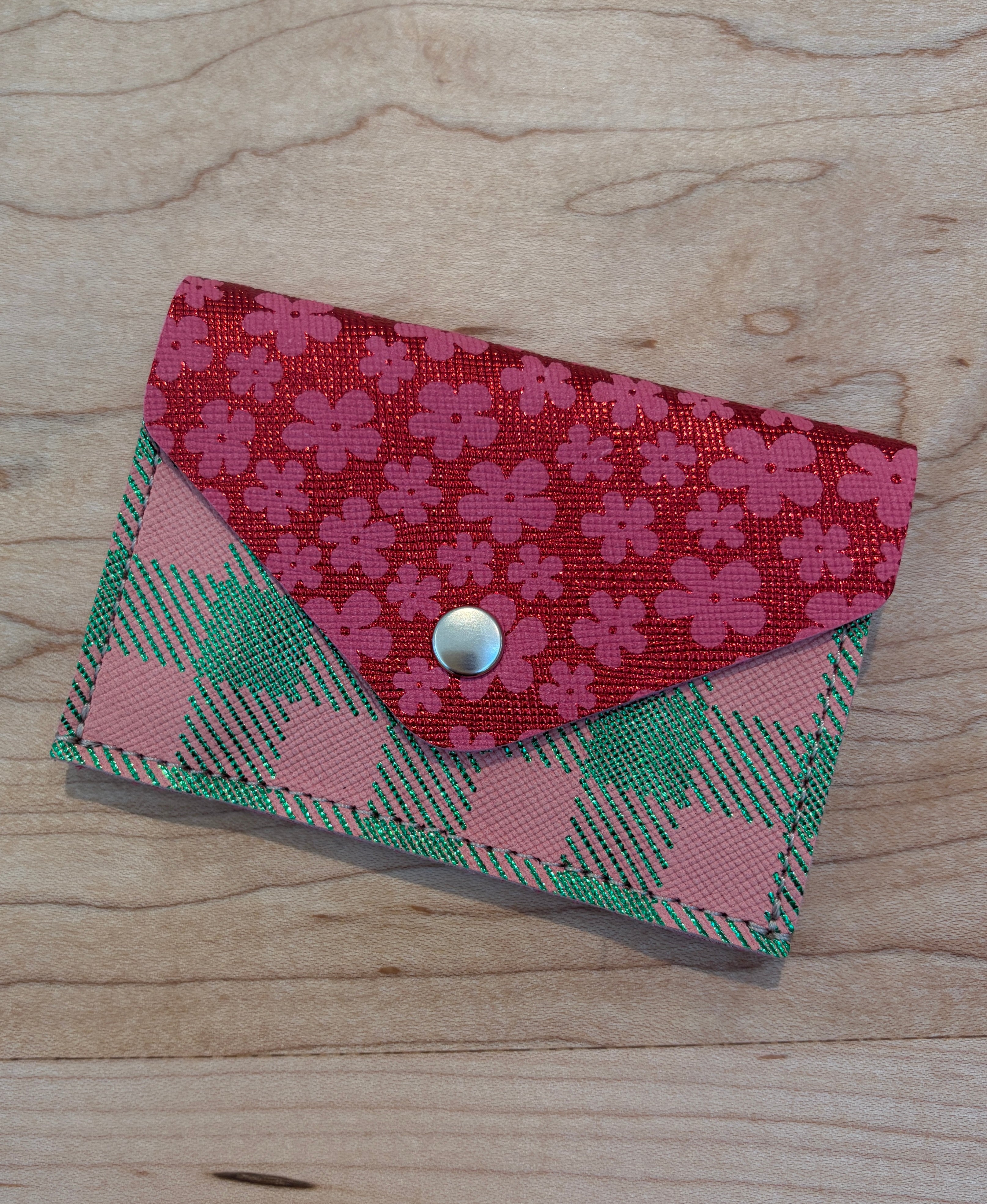Carmine Cashless Wallet